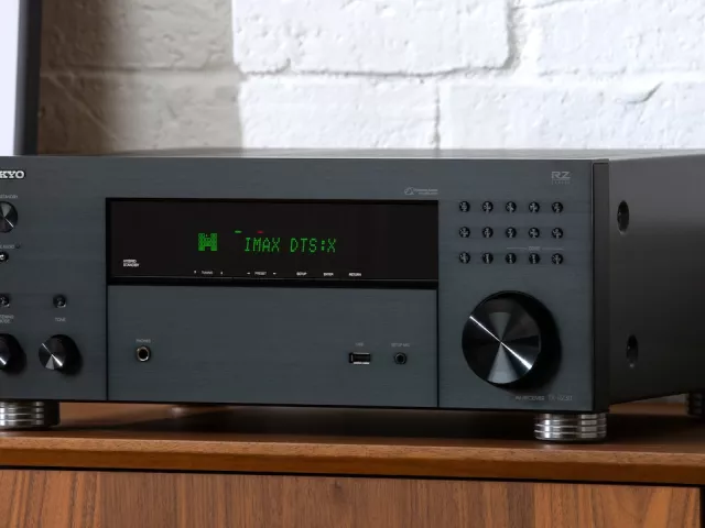 Onkyo zaprezentowało model TX-RZ30!