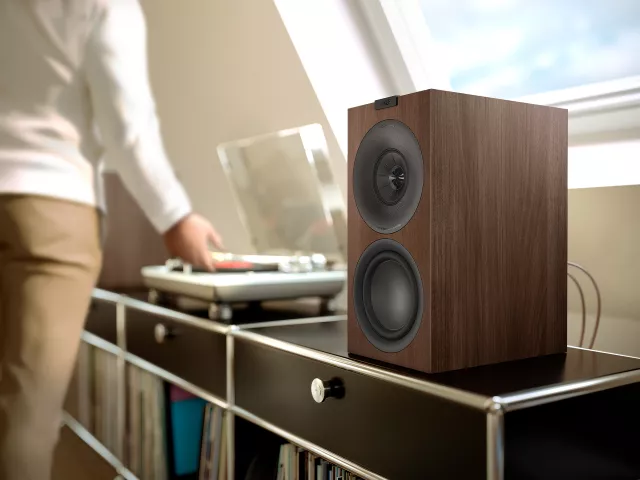 KEF Q Meta - nowe kolumny z technologią MAT!