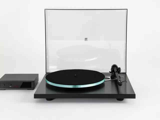 Rega Planar 3 RS Edition – Ikona w nowej odsłonie